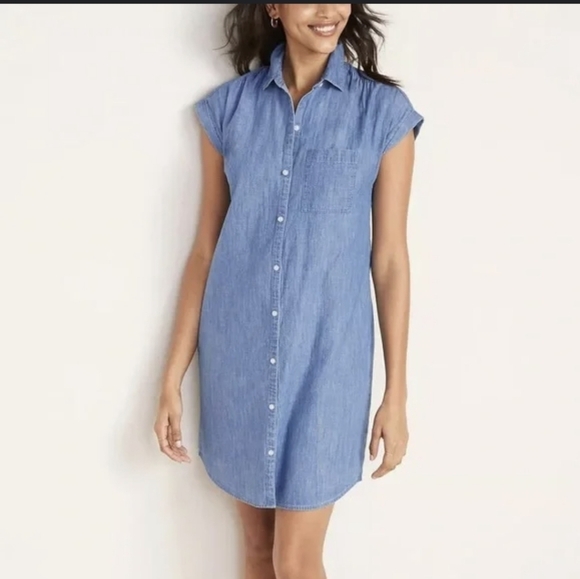 Old Navy Dresses & Skirts - Old Navy Denim Shirt Dress